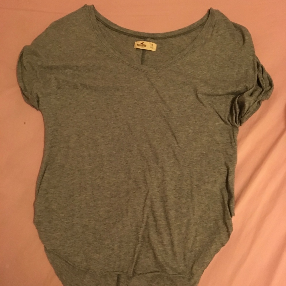 Hollister gray tee